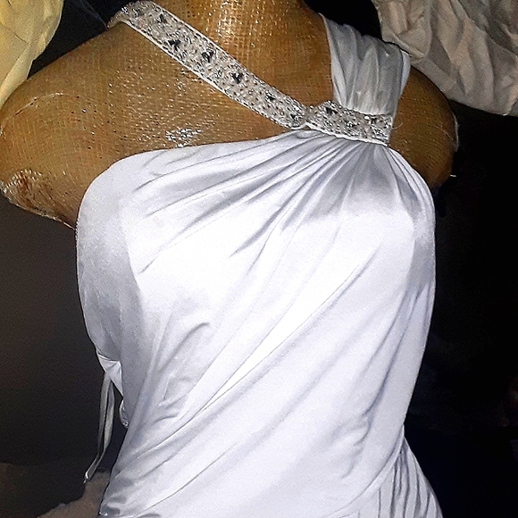 White Jersey gown SIZE 10 - Picture 1 of 11